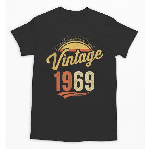 Vintage 1969 Retro Era Badge For Nostalgia Fans Unisex T-Shirt - Figerry