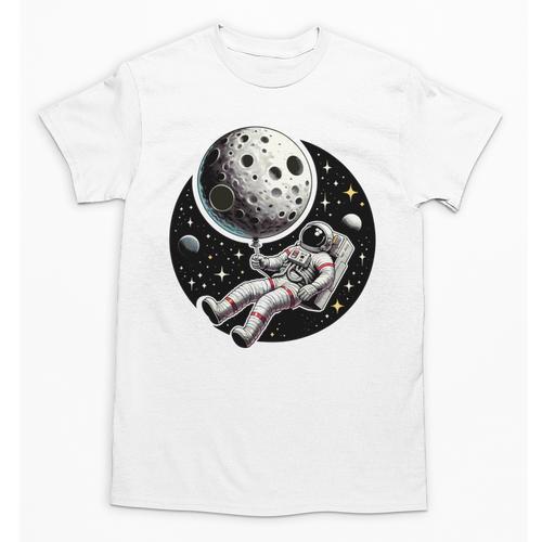 Astronaut Aesthetic Holding Moon Balloon Planets Introvert Unisex T-Shirt - Raresse