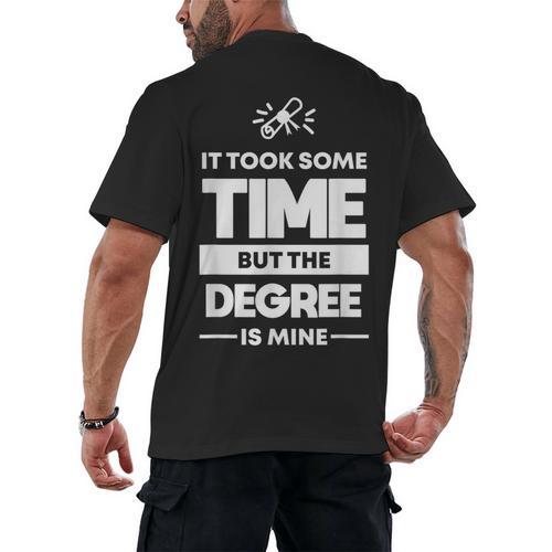 Returning Adult College Graduation T-Shirt Men's Back Print T-Shirt - Best Gift Smart