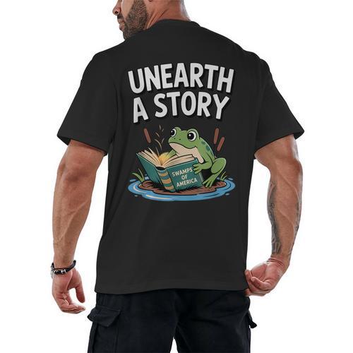 Unearth a Story Frog Reading a Book Summer 2026 Men's Back Print T-Shirt - Bookorys