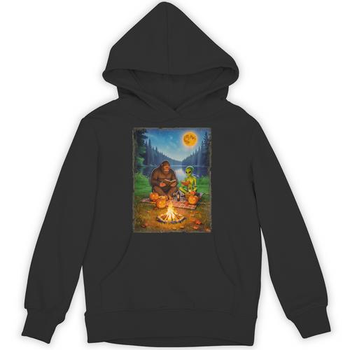 Bigfoot And Alien Reading Books Campfire Halloween Unisex Hoodie - Bookorys DE