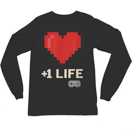 Retro Gamer 1 Life Pixel Heart – 8-Bit Gaming Nostalgia Unisex Long Sleeve T-Shirt - Figerry