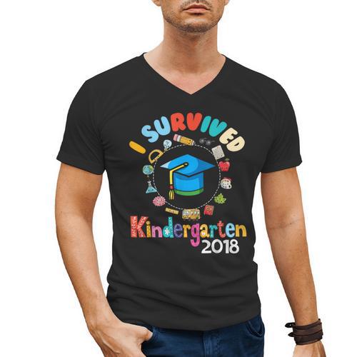 2018 Kindergarten Graduation Graduate Boys Girls Shirt Men's V-Neck T-Shirt - Best Gift Smart