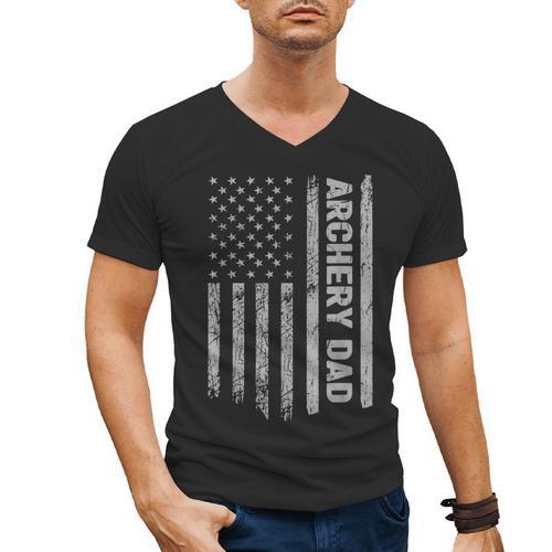 Archery Dad America US Flag Patriot Vintage Archer Men's V-Neck T-Shirt - Father's Day Fun
