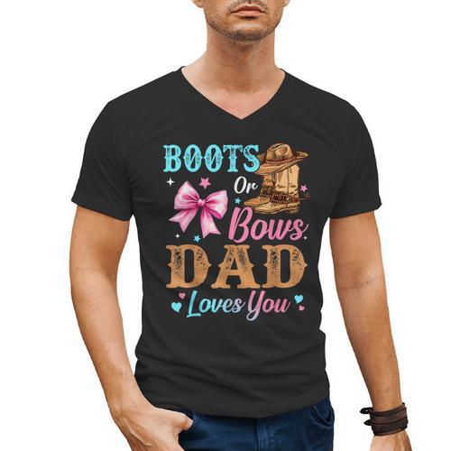 Boots Or Bows Dad Loves You Gender Reveal Daddy Men's V-Neck T-Shirt - Father's Day Fun