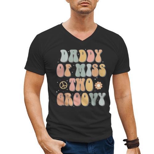 Daddy Dad Two Groovy Second Birthday Retro 2nd Bday Party Men's V-Neck T-Shirt - Father's Day Fun
