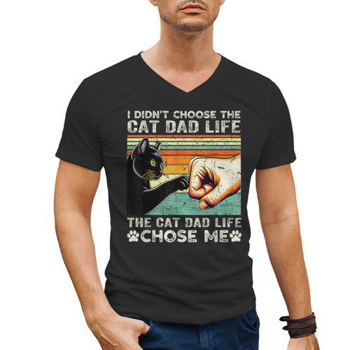 I Didn't Choose The Cat Dad Life Funny Cat Lovers Vintage Men's V-Neck T-Shirt - Father's Day Fun