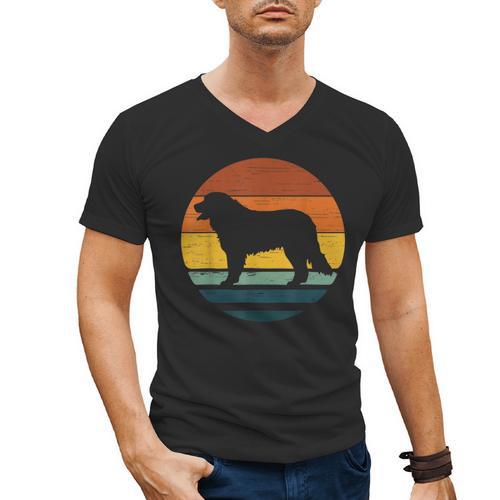 Golden Mountain Vintage Retro Mum Dad Dog Men Women Kids Men's V-Neck T-Shirt - Father's Day Fun