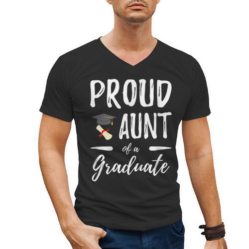 Graduation Shirt 2018 Proud Aunt Of a Graduate Men's V-Neck T-Shirt - Best Gift Smart