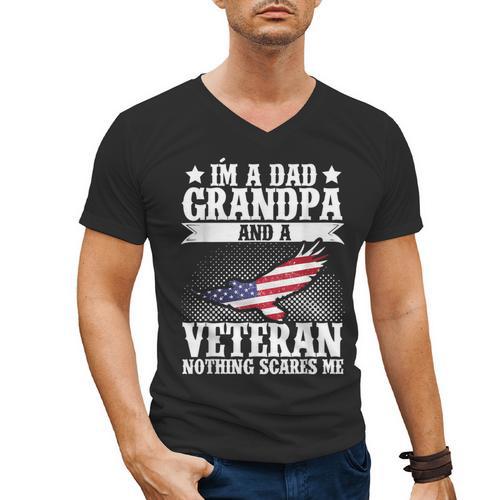 I'm A Dad Grandpa And A Veteran US Flag Veterans Day Men's V-Neck T-Shirt - Father's Day Fun