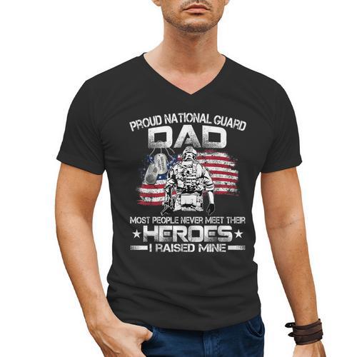 National Guard Graduation Proud National Guard Dad Men's V-Neck T-Shirt - Father's Day Fun