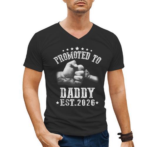 Promoted To Daddy Est 2026 Soon To Be Daddy 2026 Men's V-Neck T-Shirt - Father's Day Fun