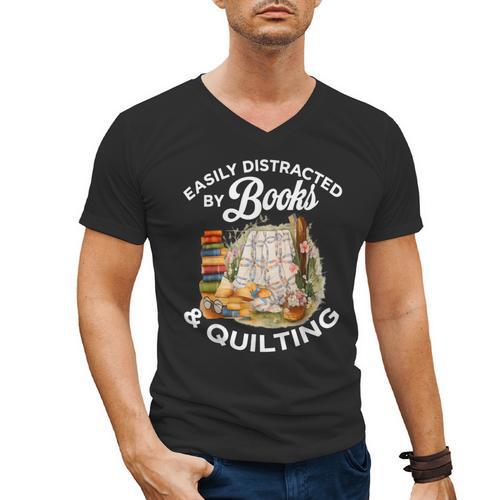 Quilting Sewing Machine Quilter Easily Distracted By Book Men's V-Neck T-Shirt - Bookorys DE