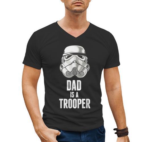 Star Wars Father's Day Stormtrooper Dad Is A Trooper Vintage Men's V-Neck T-Shirt - Father's Day Fun