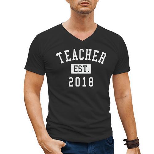 Teacher Established 2018 Shirt For Teacher Graduation Men Women Men's V-Neck T-Shirt - Best Gift Smart
