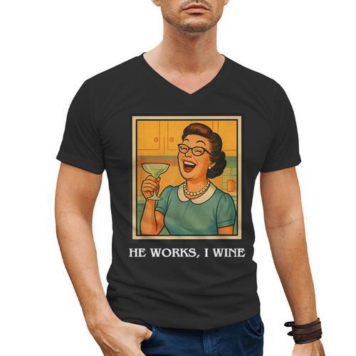 I Wine Housewife Retro Nostalgia Classic 1950s Vintage Humor Men's V-Neck T-Shirt - Figerry