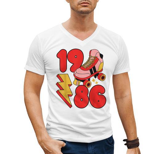 1986 Retro Roller Skate Vintage 80s Nostalgia Collector Men's V-Neck T-Shirt - Figerry
