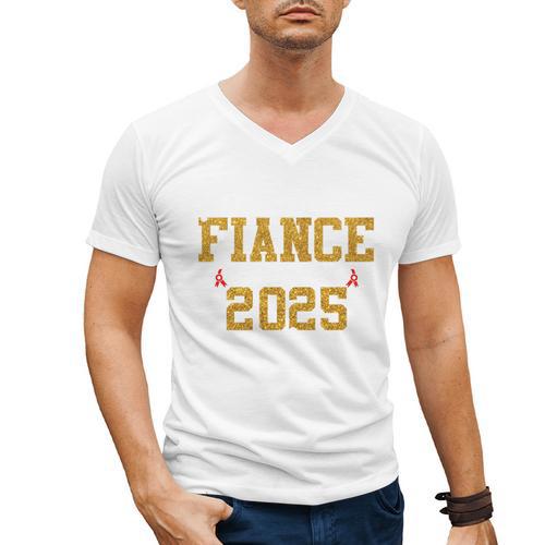 Proud Fiance Of A 2025 Graduate Fiance Graduation 2025 Senio Men's V-Neck T-Shirt - Best Gift Smart