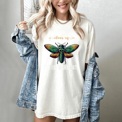 Biology Class Of 2024 Emerging Graduation For Him Women's Comfort Colors T-Shirt - Best Gift Smart