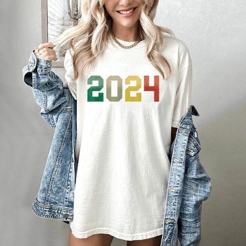 Class Of 2024 College High School Graduation Women's Comfort Colors T-Shirt - Best Gift Smart