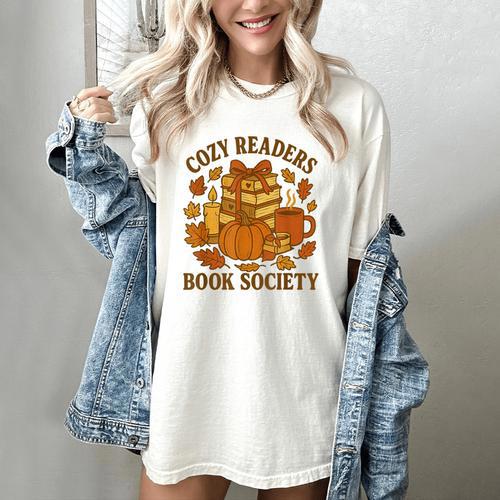 Cozy Readers Book Society Vintage Fall Books & Pumpkin Women's Comfort Colors T-Shirt - Bookorys