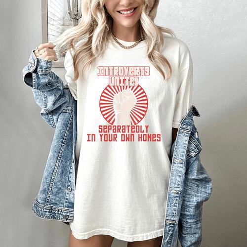 Introverts Unite Introverting Introverts At Home Women's Comfort Colors T-Shirt - Raresse
