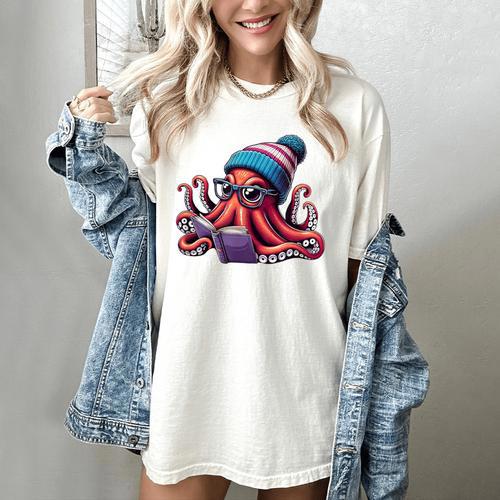 Octopus Reading Book Kraken Book Lover Women's Comfort Colors T-Shirt - Bookorys DE