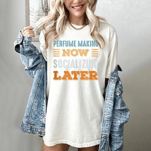 Perfume Making Now Minimal Socializing Introvert Vintage Women's Comfort Colors T-Shirt - Raresse