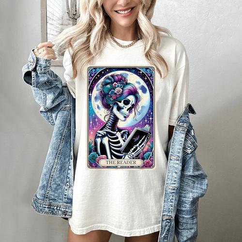 The Reader Tarot Card Reading Skeleton Skull Book Lover Women's Comfort Colors T-Shirt - Bookorys