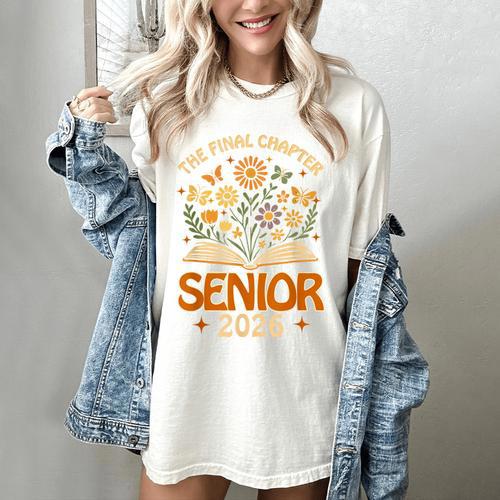 Senior 2026 Final Chapter Retro Book Lover Last First Day Women's Comfort Colors T-Shirt - Bookorys DE