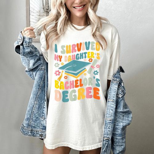i Survived My Daughter's Bachelors Degree Groovy Graduation Women's Comfort Colors T-Shirt - Best Gift Smart