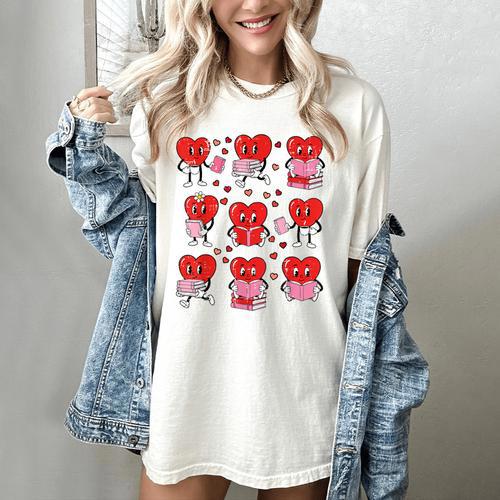 Valentines Day Librarian Heart Reading Book Women Men Kids Women's Comfort Colors T-Shirt - Bookorys DE