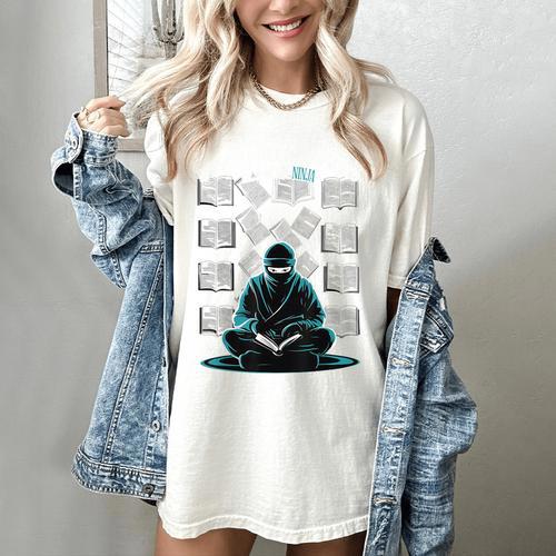 In A World Full Of Bookworms Be A Book Ninja Reading Reader Women's Comfort Colors T-Shirt - Bookorys