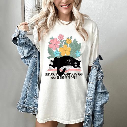 Cat Meme I Like Cats And Books And Maybe Three People Women's Comfort Colors T-Shirt - Bookorys