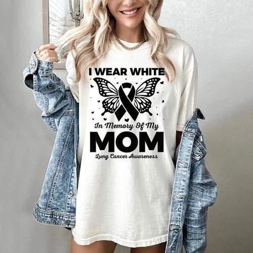 I Wear In Memory Of My Mom Butterfly Lung Cancer Women's Comfort Colors T-Shirt - Easessy