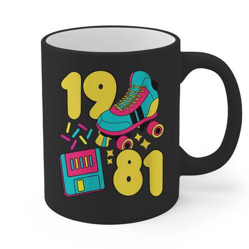 1981 Retro Raised In The 80s Old School Nostalgia Vibes Graphic Print Coffee Mug - Figerry