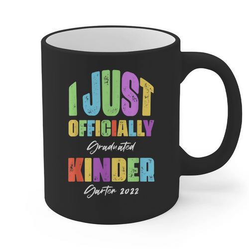 I Officially Graduated Kindergarten Graduation Class Of 2022 Graphic Print Coffee Mug - Best Gift Smart