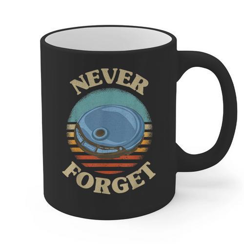 Retro CD Player Never Forget Nostalgia Vintage Graphic Print Coffee Mug - Figerry