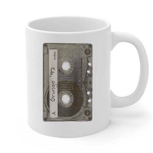 90s MUSIC NOSTALGIA GRAPHIC Raglan Baseball Tee Graphic Print Coffee Mug - Figerry