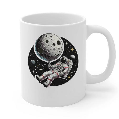 Astronaut Aesthetic Holding Moon Balloon Planets Introvert Graphic Print Coffee Mug - Raresse