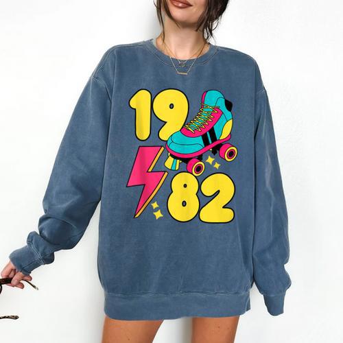 1982 Retro Raised In The 80s Old School Nostalgia Vibes Comfort Colors Sweatshirt - Figerry