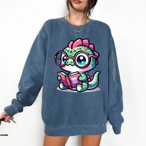 Adorable Book Lover Basilisk With Reading Glasses Cute Comfort Colors Sweatshirt - Bookorys DE