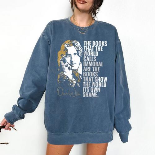 Books Called Immoral World's Shame Dorian Gray Oscar Wilde Comfort Colors Sweatshirt - Bookorys DE