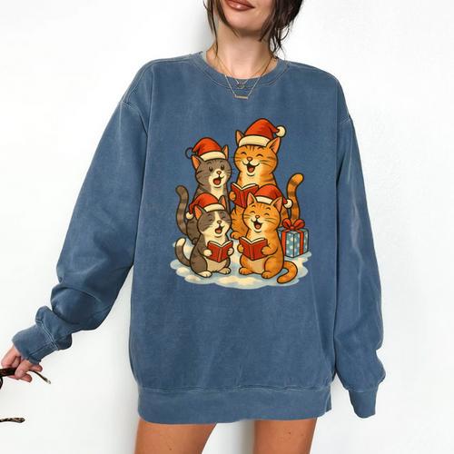 Cats Reading Books Christmas Tree Comfort Colors Sweatshirt - Bookorys DE