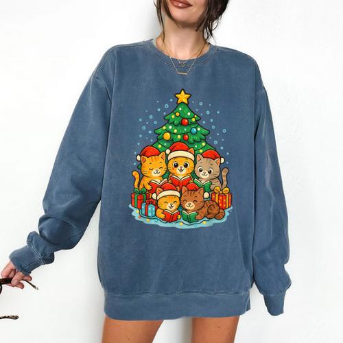 Cute Cats Reading Books Christmas Tree Comfort Colors Sweatshirt - Bookorys DE