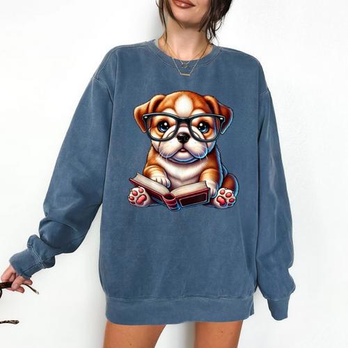 Cute Dog Puppy English Bulldog Reading Book Comfort Colors Sweatshirt - Bookorys DE