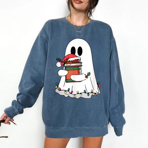 Cute Ghost Holding Books Bookish Christmas Comfort Colors Sweatshirt - Bookorys DE