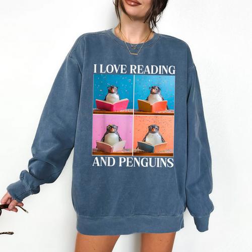 Cute Penguin Reading Book School Librarian Teacher Student Comfort Colors Sweatshirt - Bookorys DE