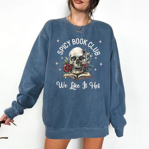 Dark Romance Lover Spicy Book Club Bookish Merch Morally Comfort Colors Sweatshirt - Bookorys DE