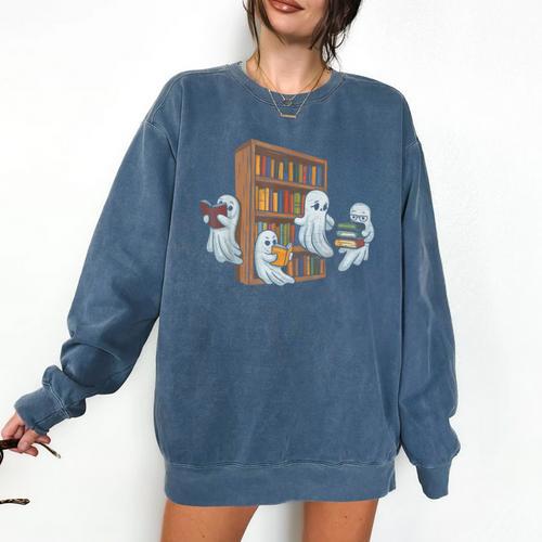 Ghosts Reading Books Teacher Halloween Librarian Book Lover Comfort Colors Sweatshirt - Bookorys CA